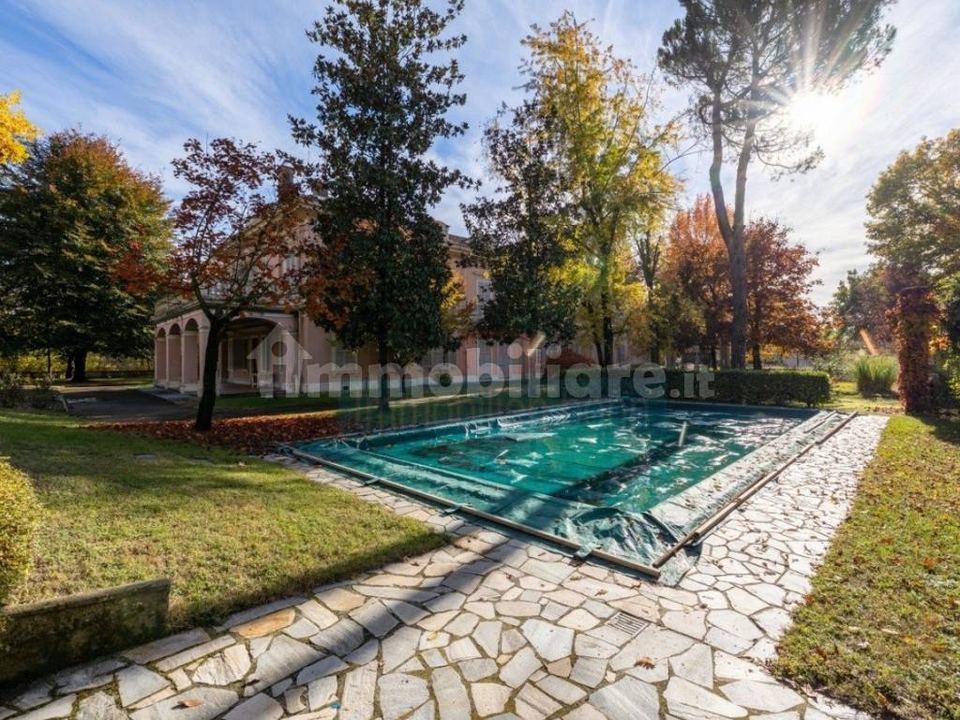 Early 1900s villa with pool, Asti · Vallarone: photo 2 of 4