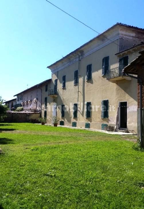 Palazzo storico con casa nel giardino, Castelletto Merli · Guazzolo: foto 1 di 4